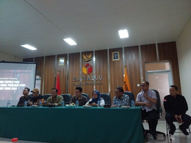 Rapat Koordinasi dan Konsultasi Finalisasi Penyusunan Keterangan Tertulis pada Perkara Perselisihan Hasil Pemilihan (PHP) di Mahkamah Konstitusi Tahun 2024
