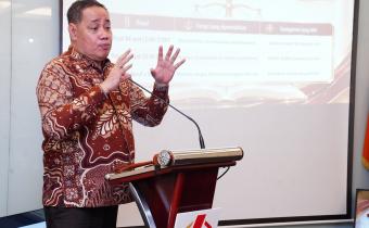 Herywn Standar Pengawasan